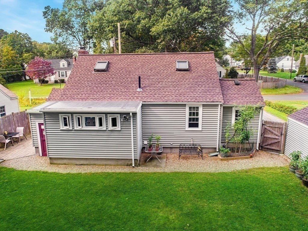 28 Londonderry Road Framingham, MA 01701 - Photo 33 of 33 Gallery Image 33
