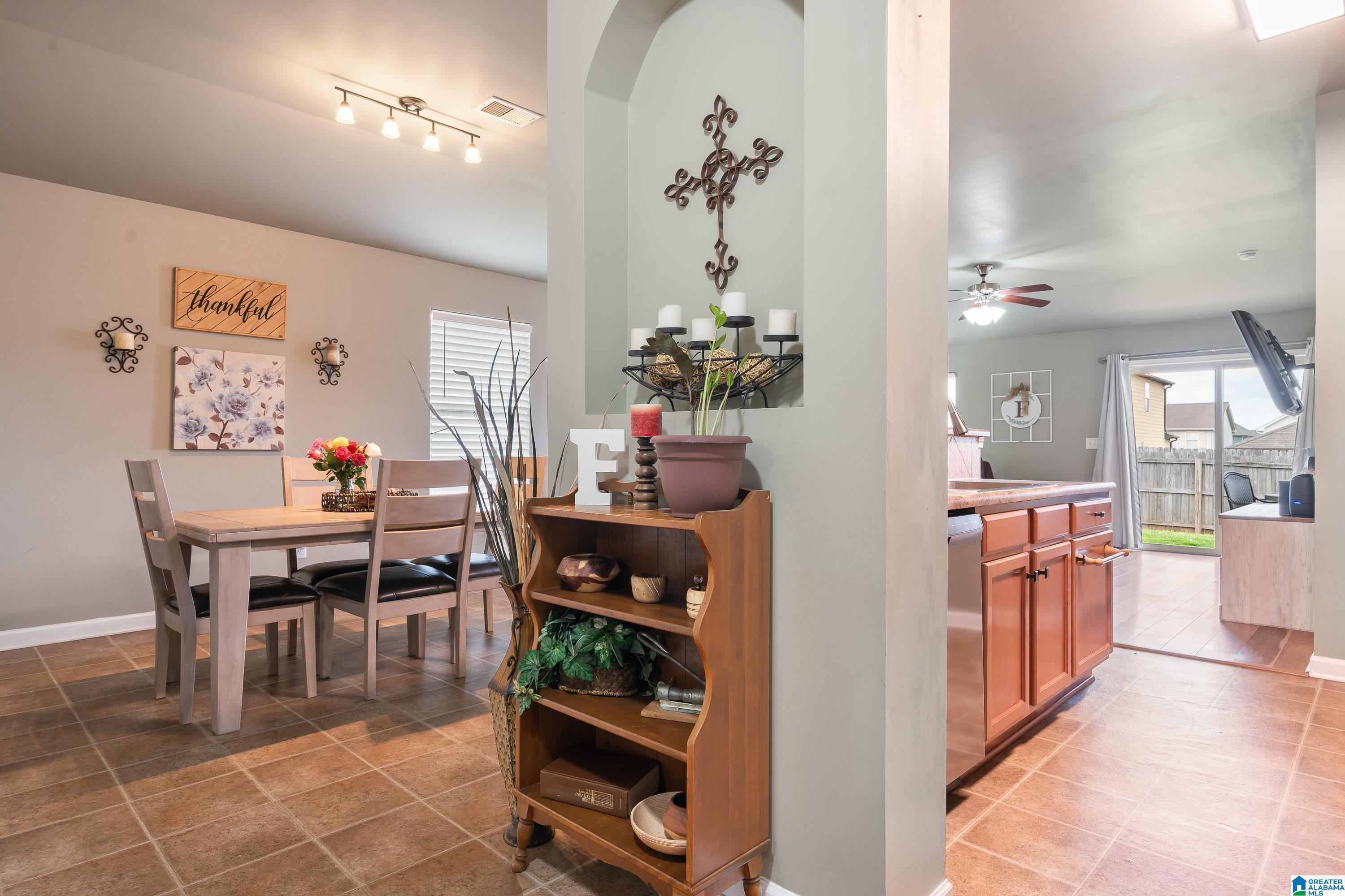 531 Union Station Place Calera, AL 35040 - Photo 16 of 35