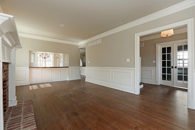 116 South Adams Street Hinsdale, IL 60521 - Photo 4 of 25 an empty room with wooden floor and windows