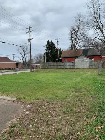 $11,000 | 651 S Parkway East, Memphis, TN 38106