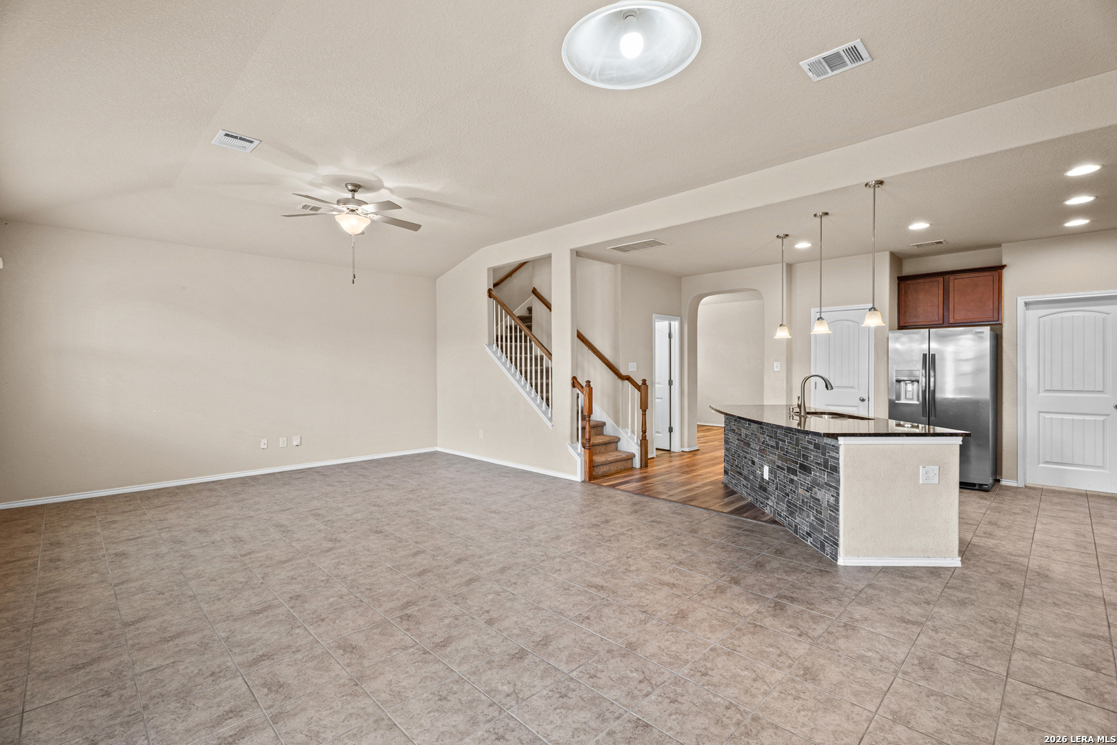 129 Enchanted View Cibolo, TX 78108 - Photo 12 of 31
