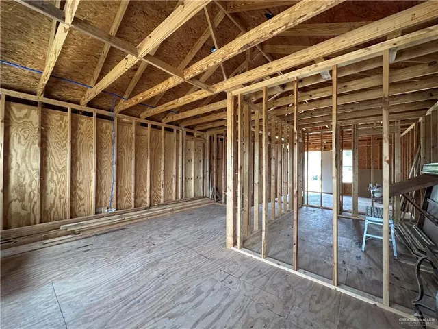 $98,000 | 415 West Pablo Layton Street, Elsa, TX 78543