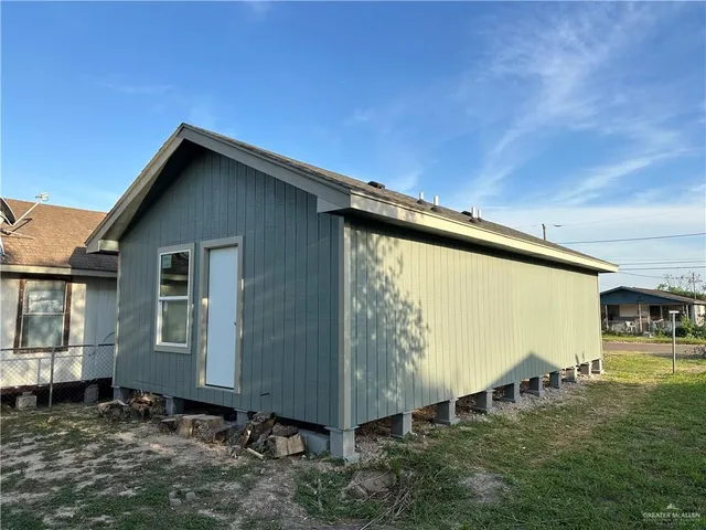 $98,000 | 415 West Pablo Layton Street, Elsa, TX 78543