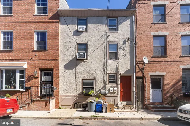 $1,500 | 1343 East Hewson Street, Unit 1, Philadelphia, PA 19125