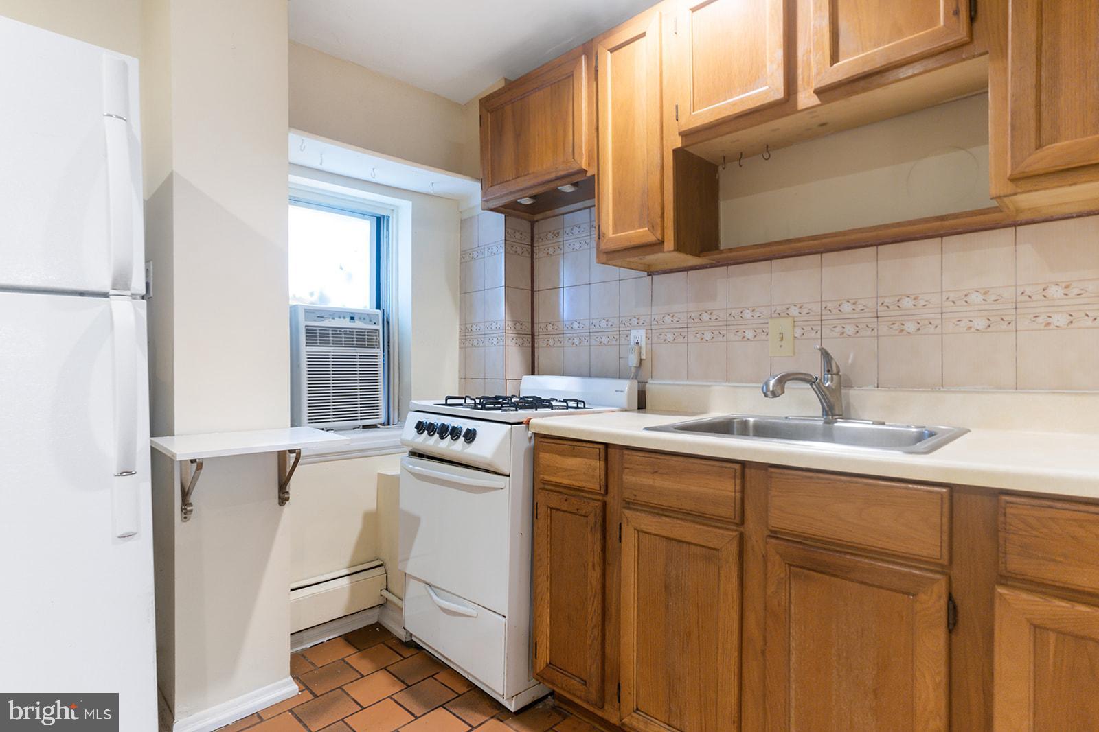 1343 East Hewson Street, Unit 1 Philadelphia, PA 19125 - Photo 8 of 28