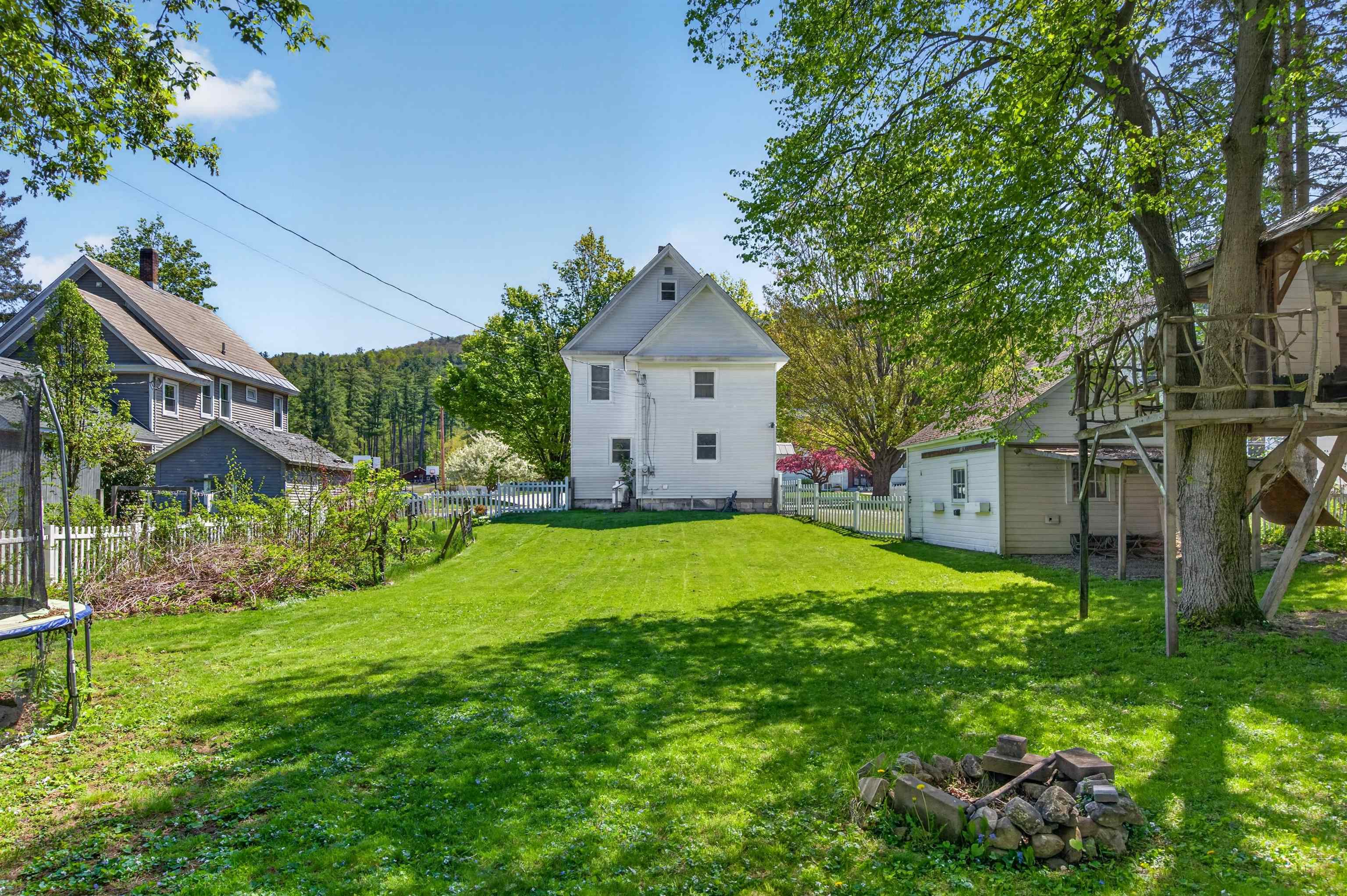 9 Park Street Proctor, VT 05765 - Photo 8 of 45