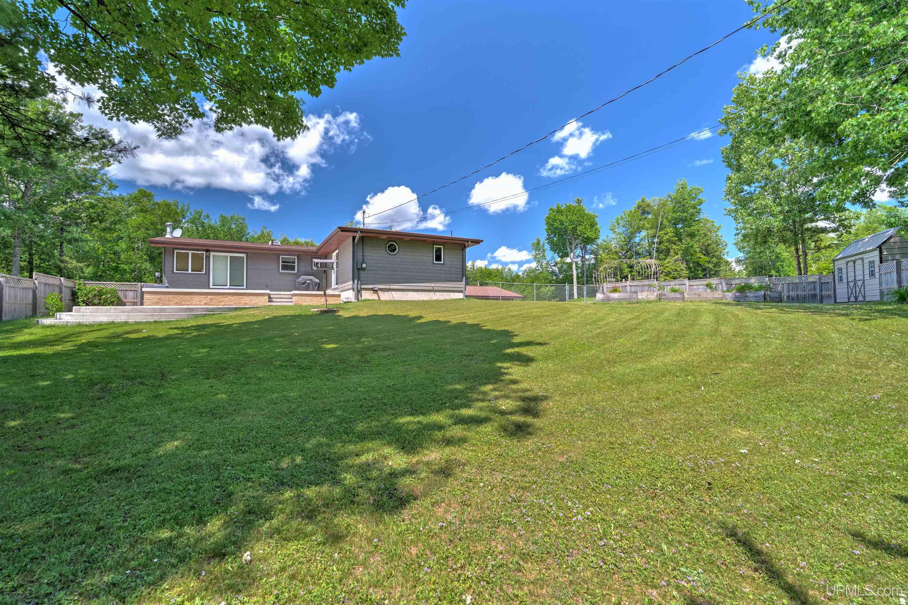 506 N East Gulliver Lake Road Gulliver, MI 49840 - Photo 38 of 46