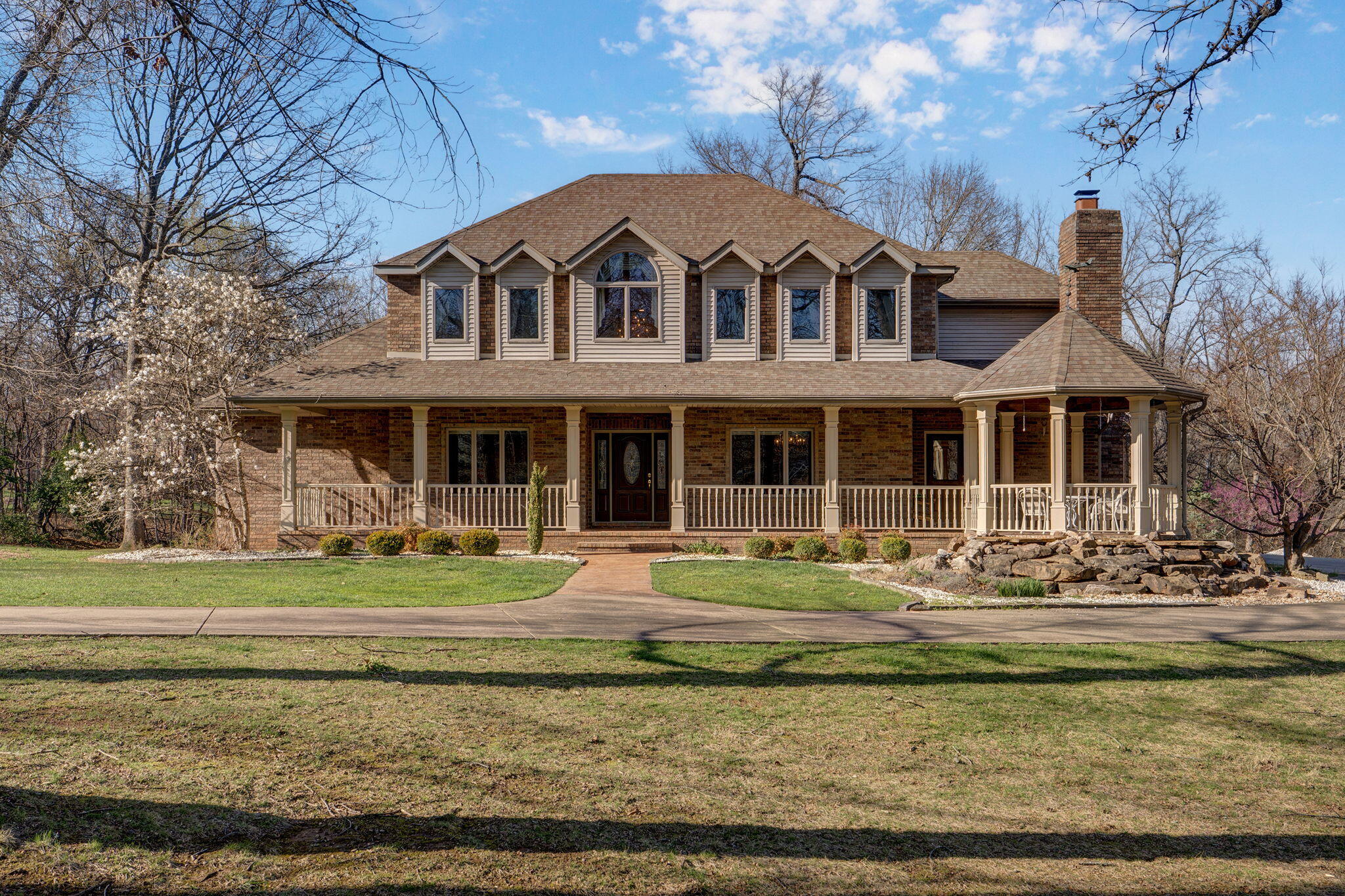 4810 North Red Hawk Circle Springfield, MO 65803 - Photo 1 of 1 4810 N Red Hawk Cir-57