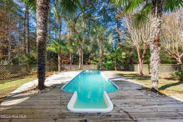 $365,000 | 448 Neuchatel Road, New Bern, NC 28562