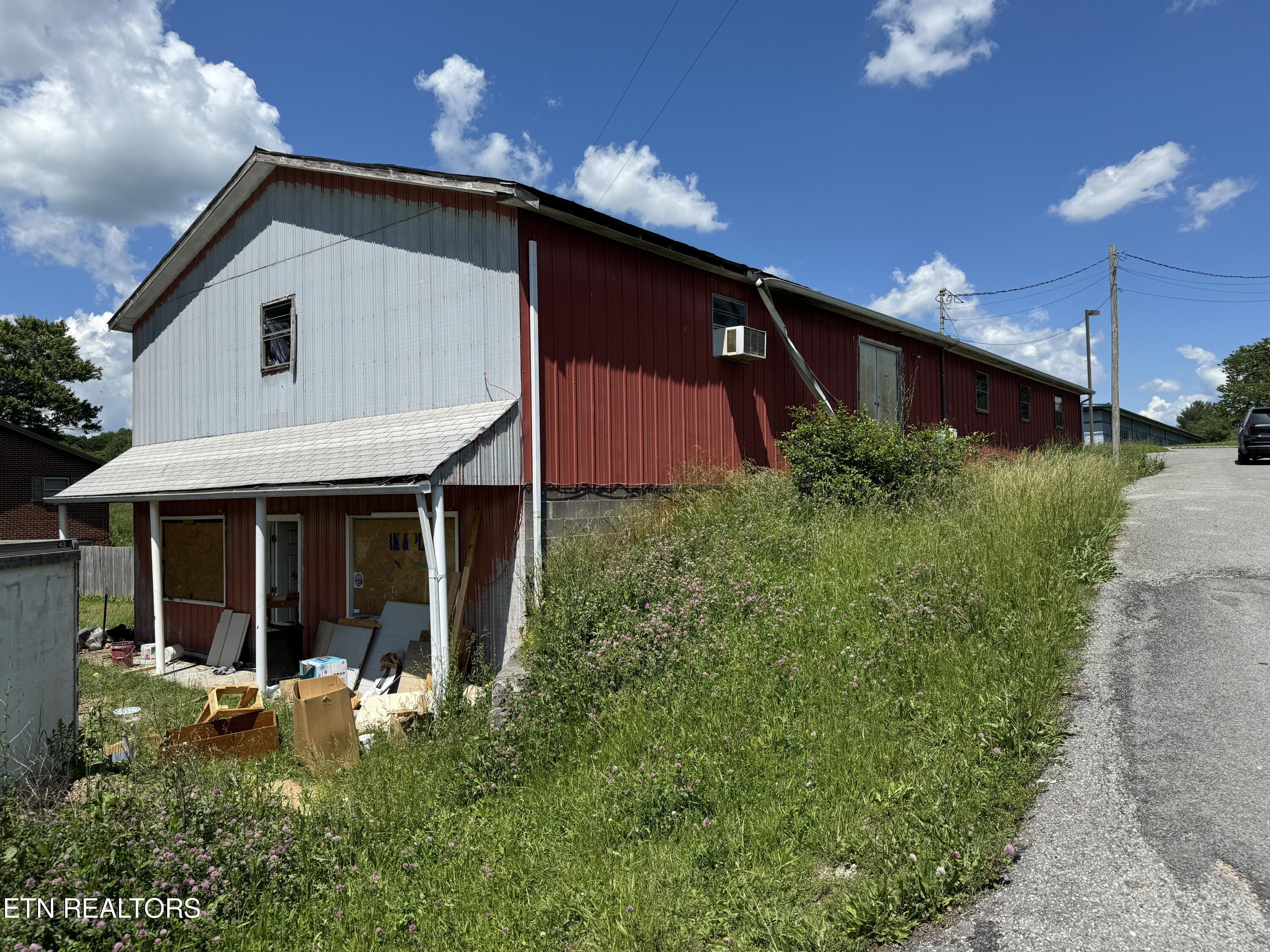 402 Harmon Road New Tazewell, TN 37825 - Photo 28 of 41 IMG_1454