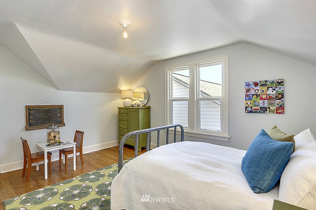 321 North 79th Street Seattle, WA 98103 - Photo 13 of 19 Gallery Image 13