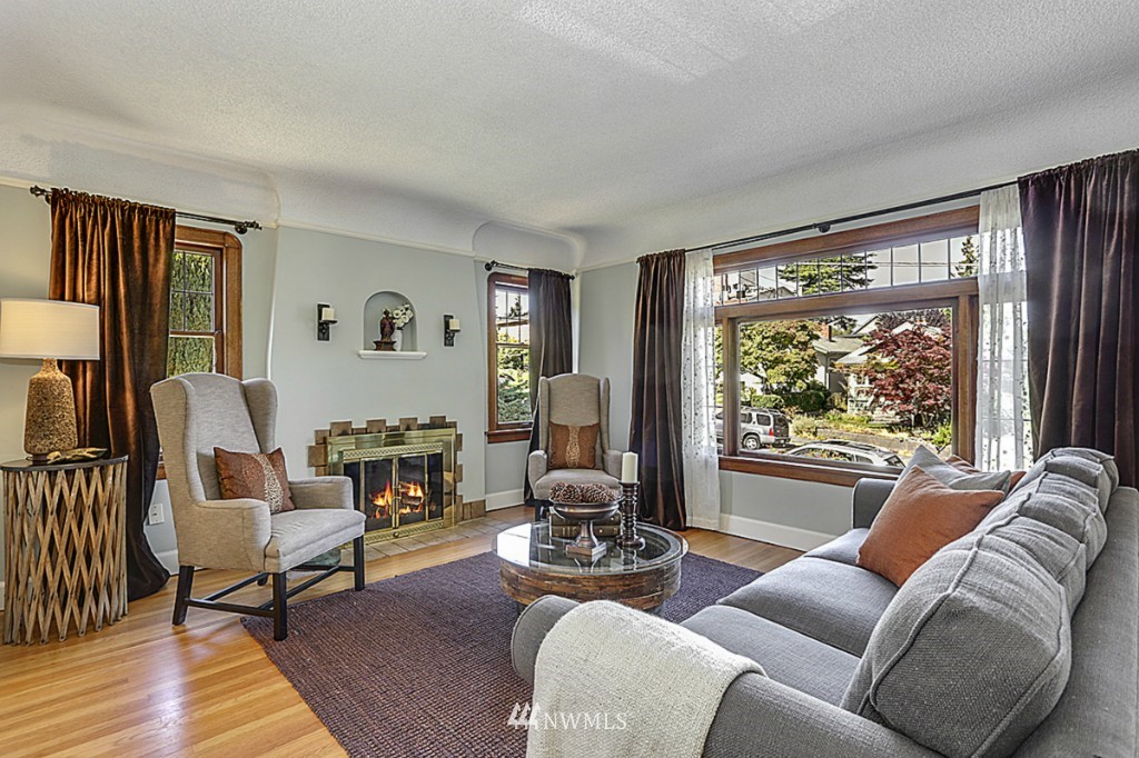 321 North 79th Street Seattle, WA 98103 - Photo 4 of 19 Gallery Image 4