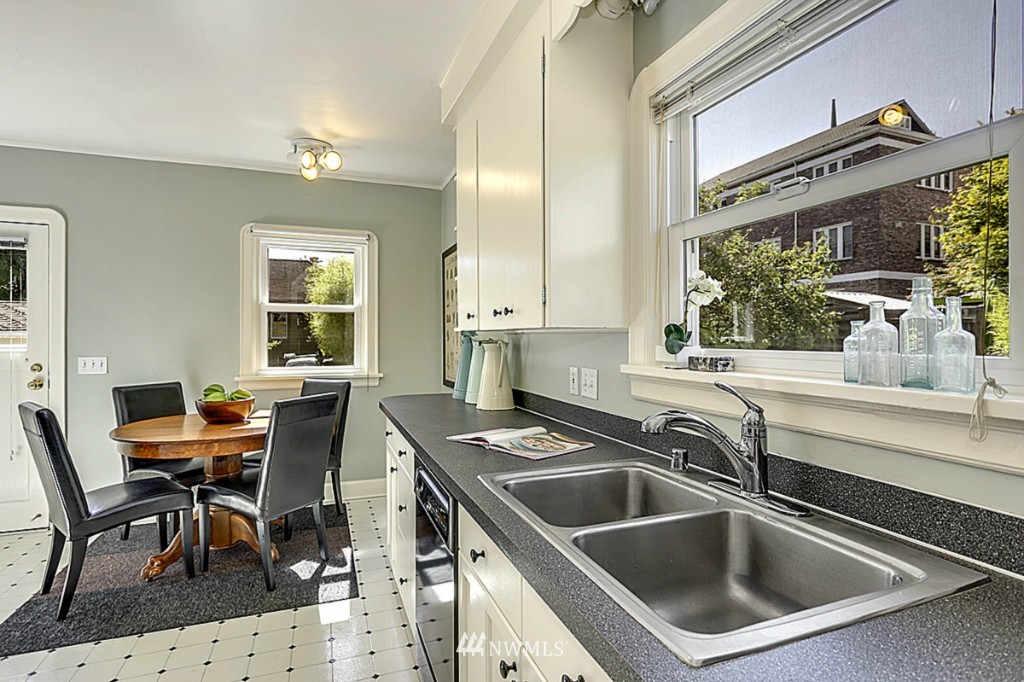 321 North 79th Street Seattle, WA 98103 - Photo 7 of 19 Gallery Image 7