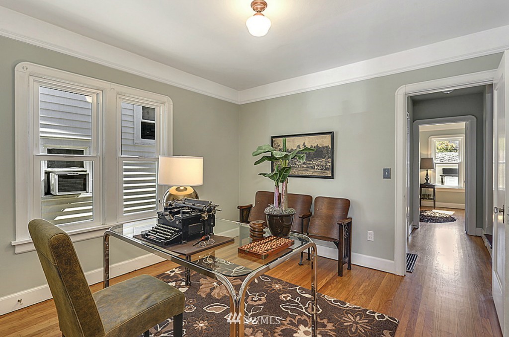 321 North 79th Street Seattle, WA 98103 - Photo 9 of 19 Gallery Image 9