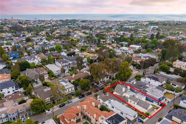 $17,000 | 755 31st Place, Manhattan Beach, CA 90266
