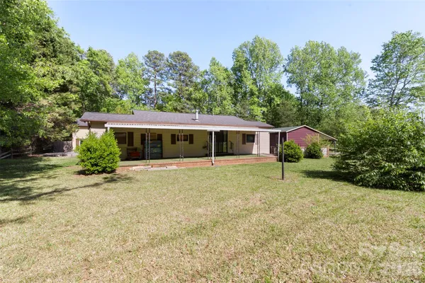 $275,000 | 5208 Hickory Grove Road, Mount Holly, NC 28120