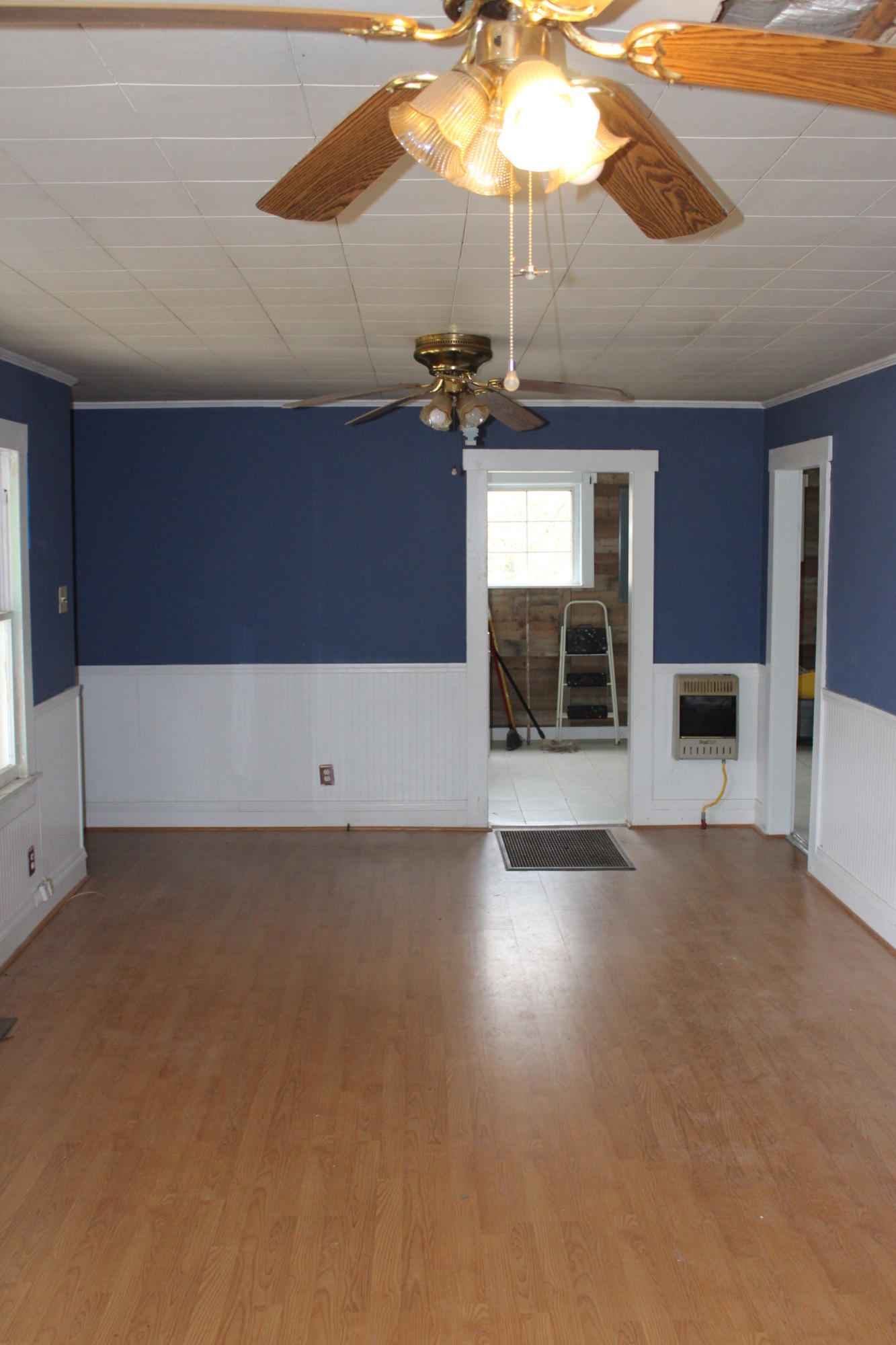 1429 Taylor Place Road Jamestown, TN 38556 - Photo 5 of 19 036