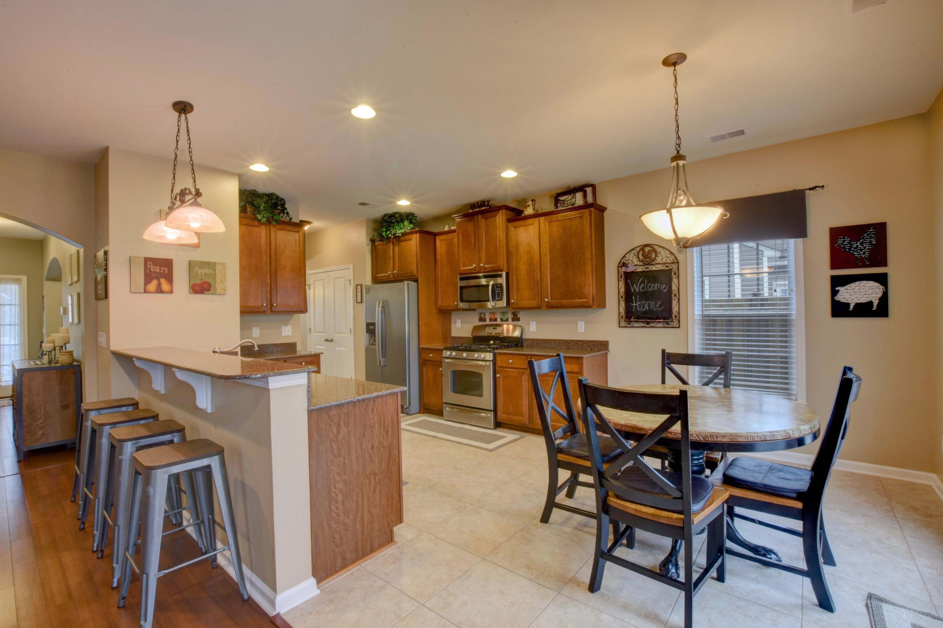 8007 Henderson Road Summerville, SC 29483 - Photo 13 of 48 1-36