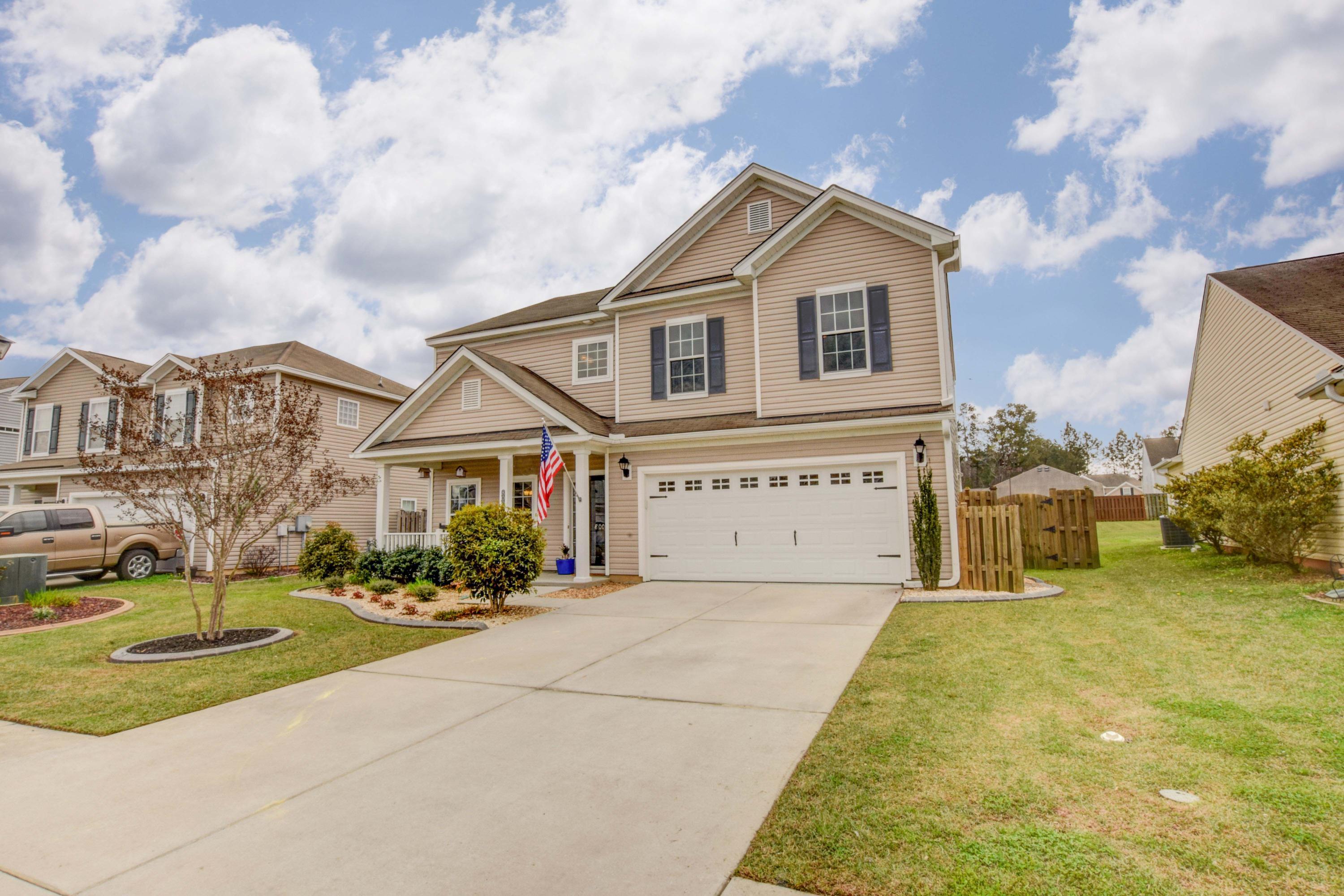 8007 Henderson Road Summerville, SC 29483 - Photo 3 of 48 1-18