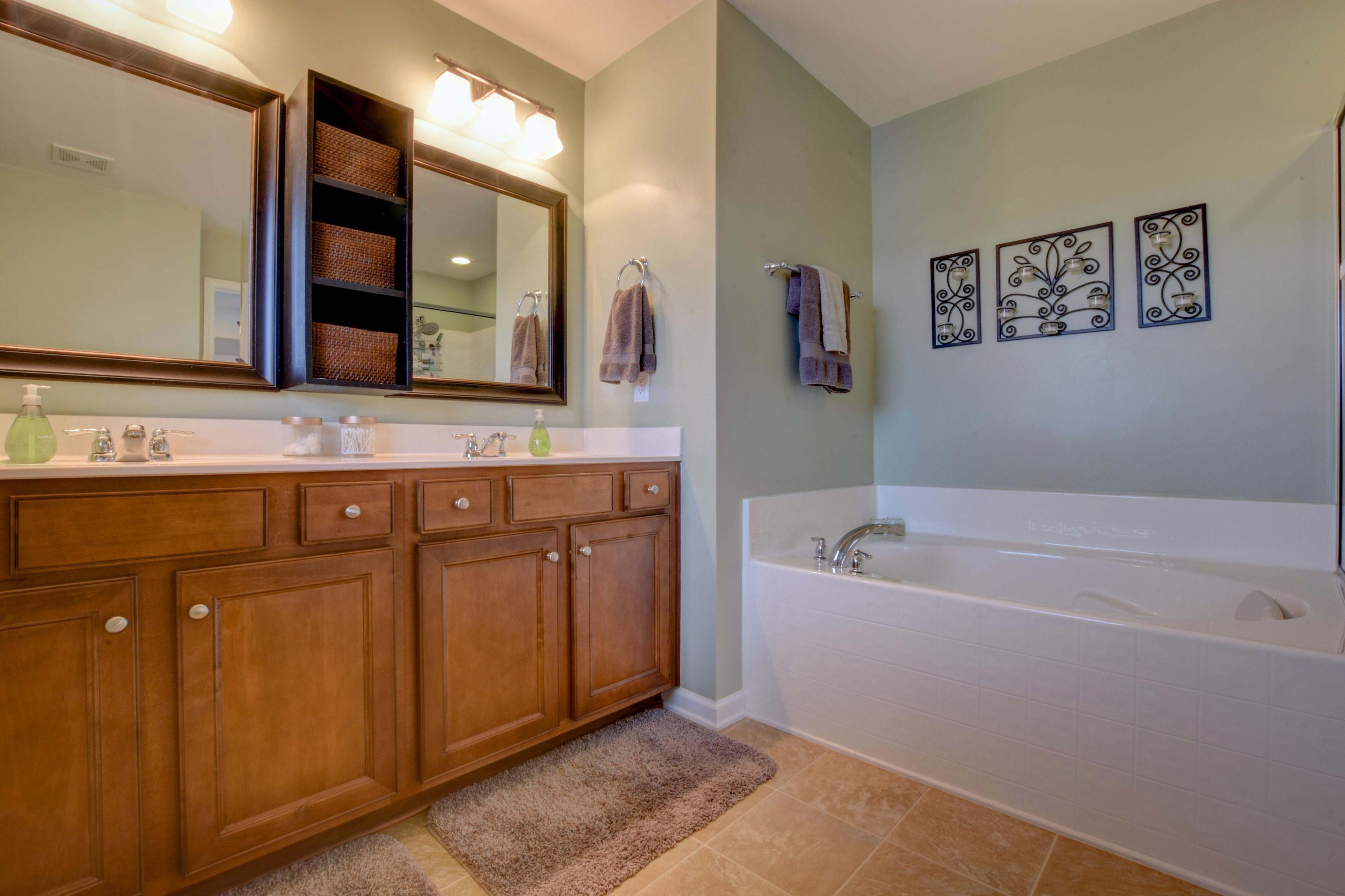 8007 Henderson Road Summerville, SC 29483 - Photo 35 of 48 1-21