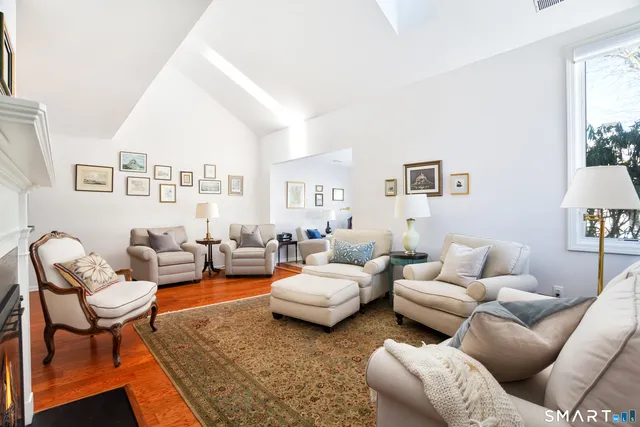 $1,299,000 | 310 Lansdowne, Unit 310, Westport, CT 06880