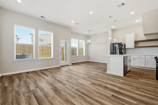 $2,675 | 9912 Clark Canyon Lane, Houston, TX 77076