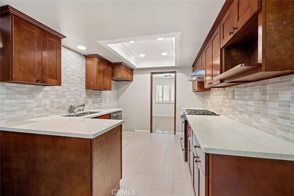 317 East Duarte Road, Unit 4 Arcadia, CA 91006 - Photo 8 of 31