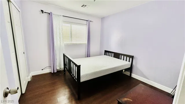 $2,500 | 11783 Fern Creek Lane, Las Vegas, NV 89183