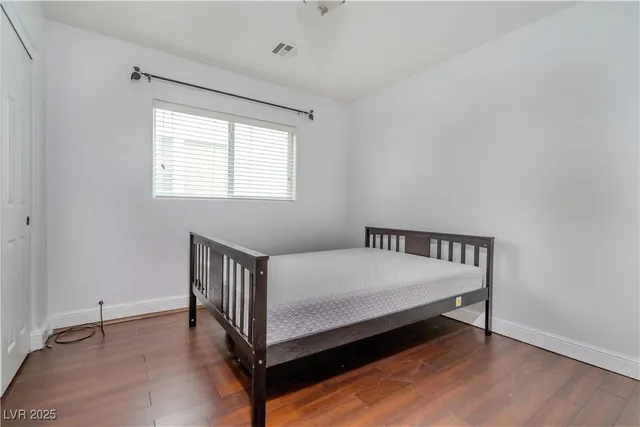 $2,500 | 11783 Fern Creek Lane, Las Vegas, NV 89183