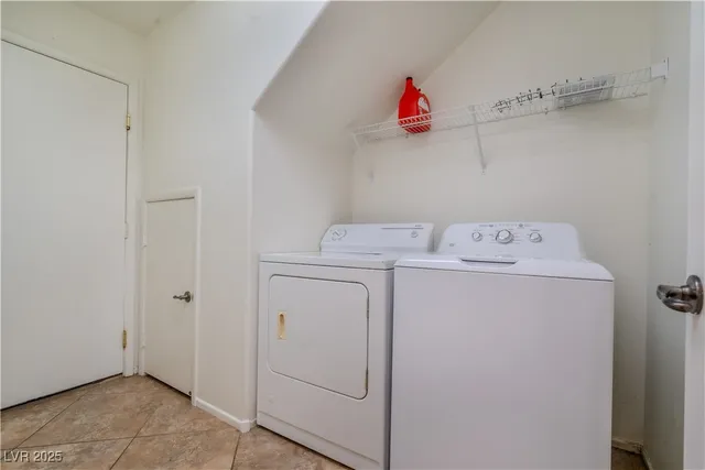 $2,500 | 11783 Fern Creek Lane, Las Vegas, NV 89183