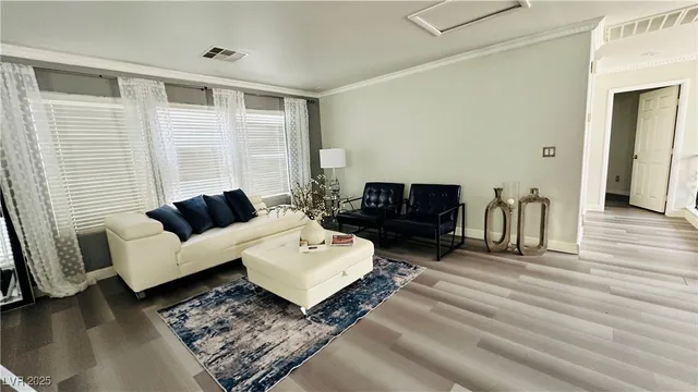 $2,500 | 11783 Fern Creek Lane, Las Vegas, NV 89183