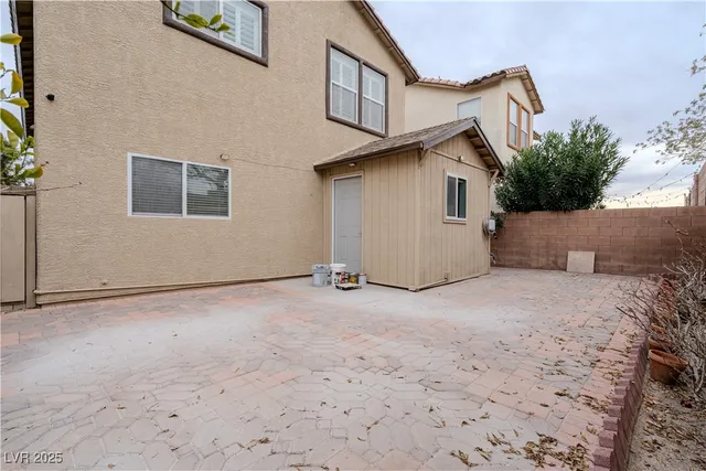 $2,500 | 11783 Fern Creek Lane, Las Vegas, NV 89183