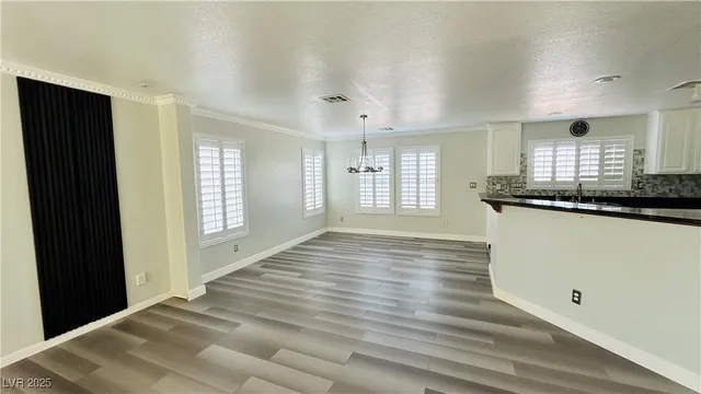 $2,500 | 11783 Fern Creek Lane, Las Vegas, NV 89183