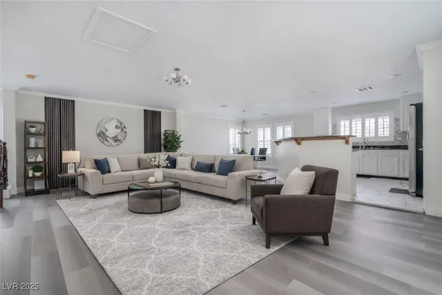 $2,500 | 11783 Fern Creek Lane, Las Vegas, NV 89183