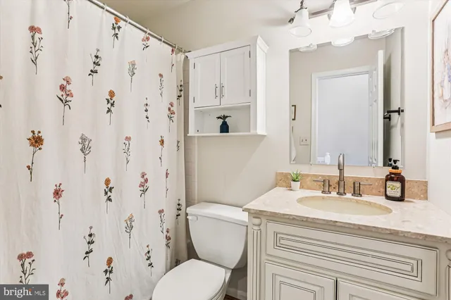 $899,900 | 730 Kent Oaks Way, Gaithersburg, MD 20878