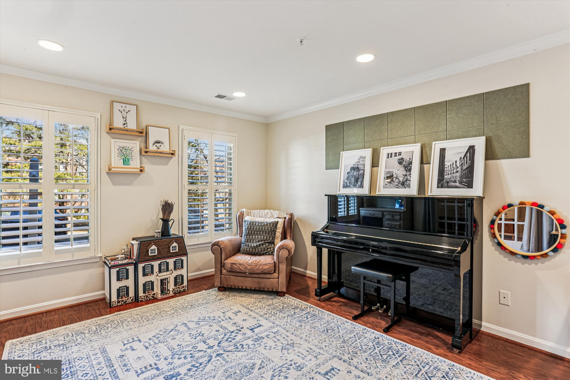 730 Kent Oaks Way Gaithersburg, MD 20878 - Photo 33 of 65 Spacious fourth bedroom