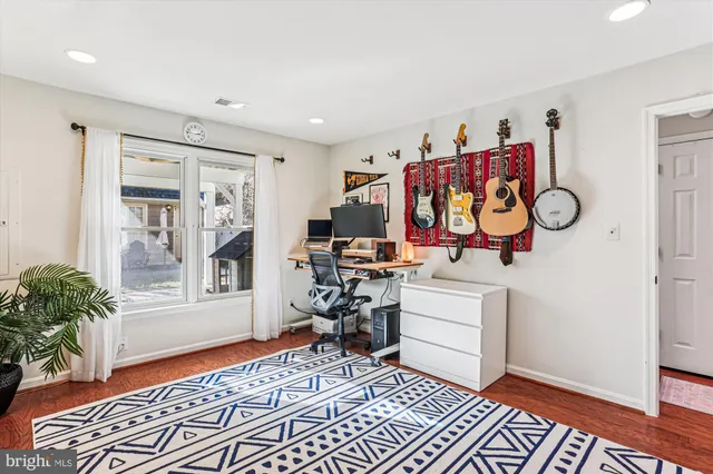 $899,900 | 730 Kent Oaks Way, Gaithersburg, MD 20878