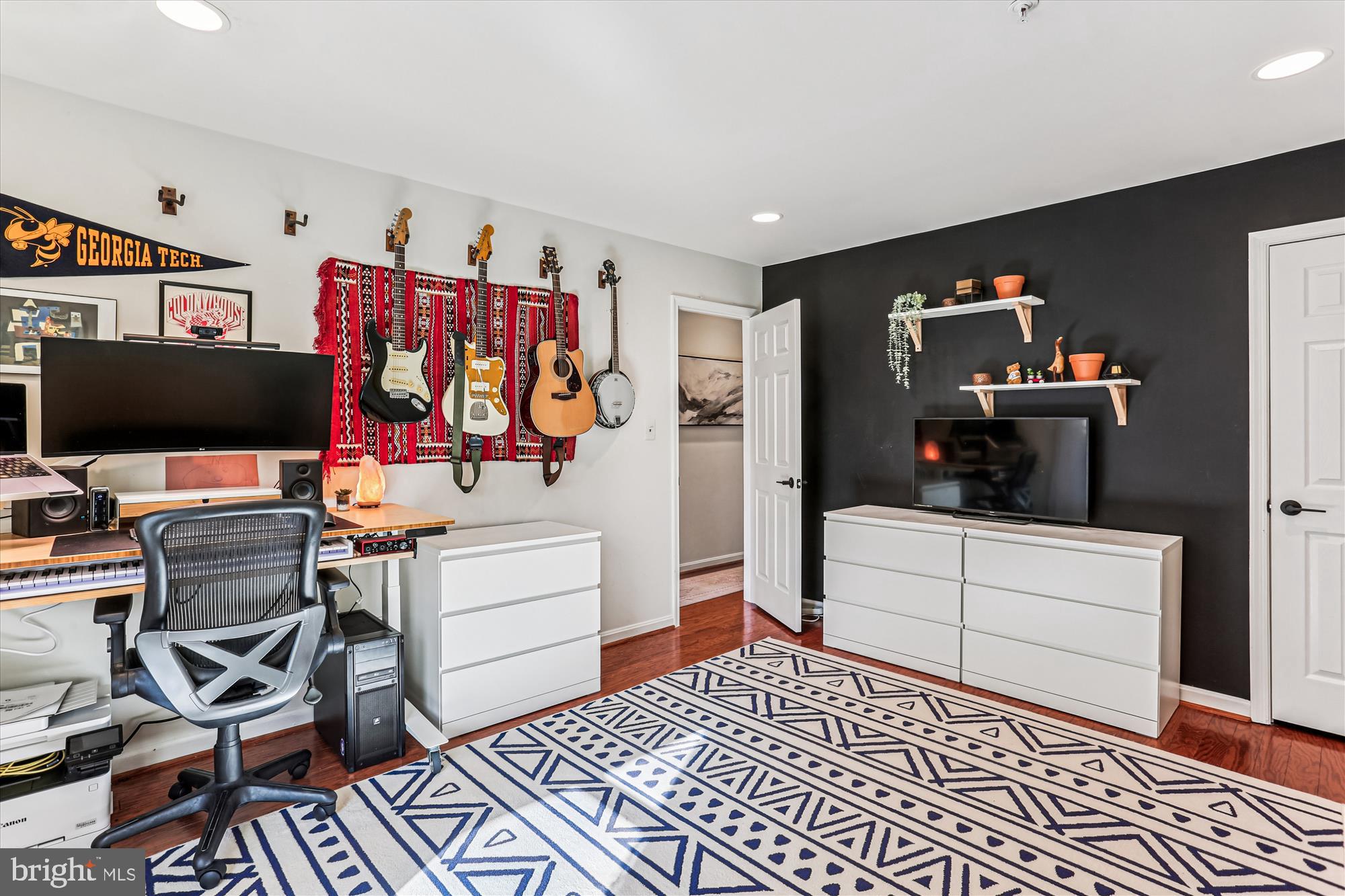 730 Kent Oaks Way Gaithersburg, MD 20878 - Photo 37 of 65 Fifth bedroom with hardwoods