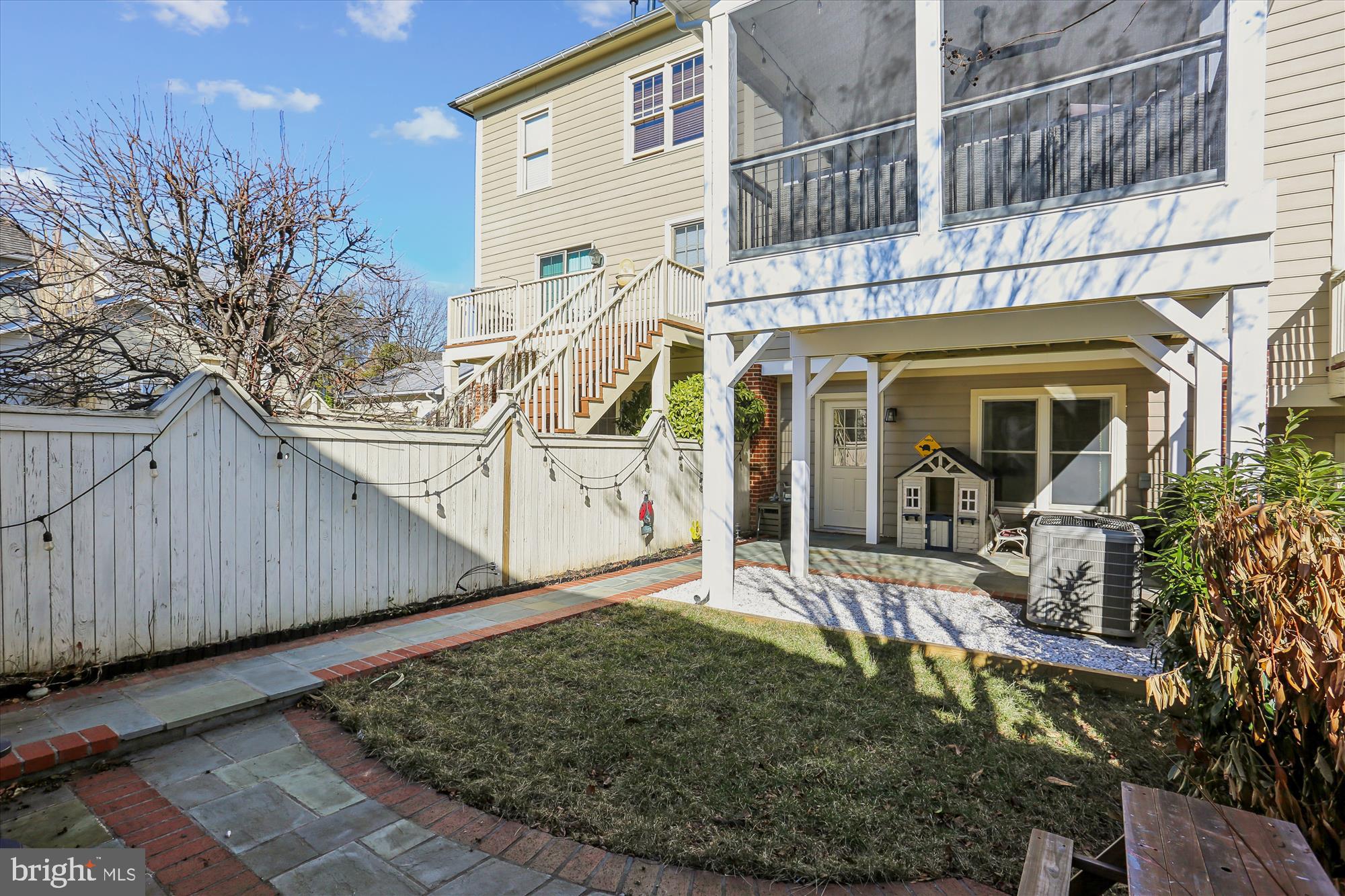730 Kent Oaks Way Gaithersburg, MD 20878 - Photo 42 of 65 Spacious backyard