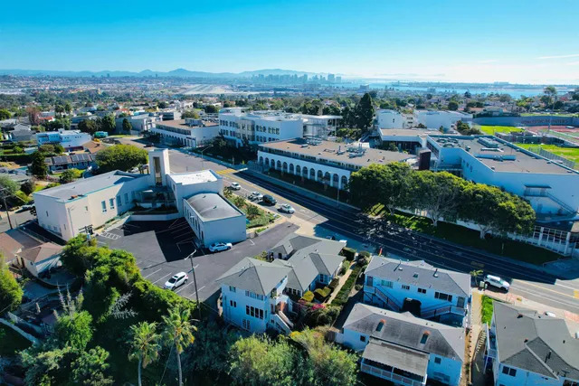 $1,800,000 | 2322 Chatsworth Boulevard, San Diego, CA 92106