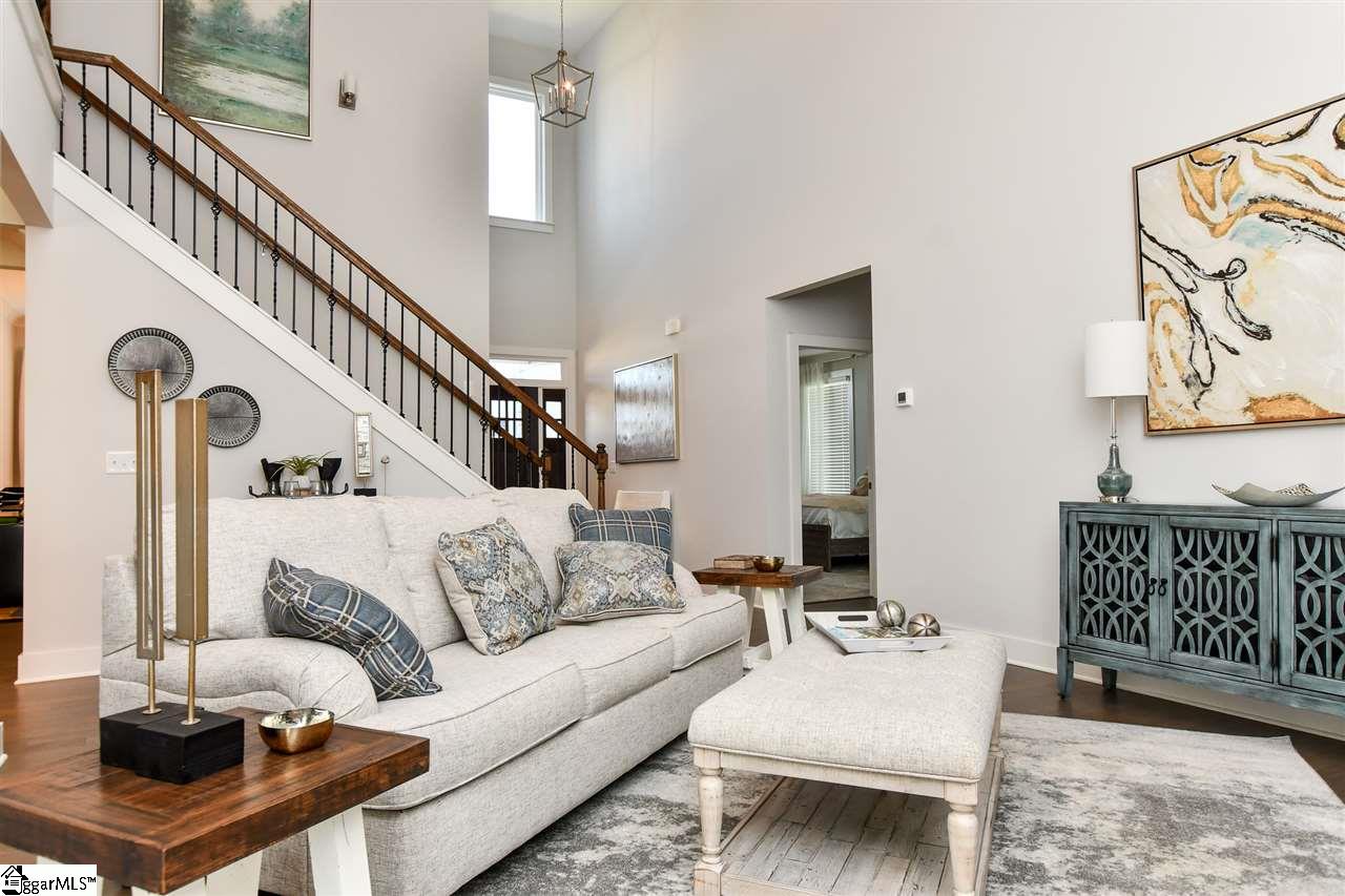 4 Ridgefield Lane Greer, SC 29651 - Photo 5 of 30