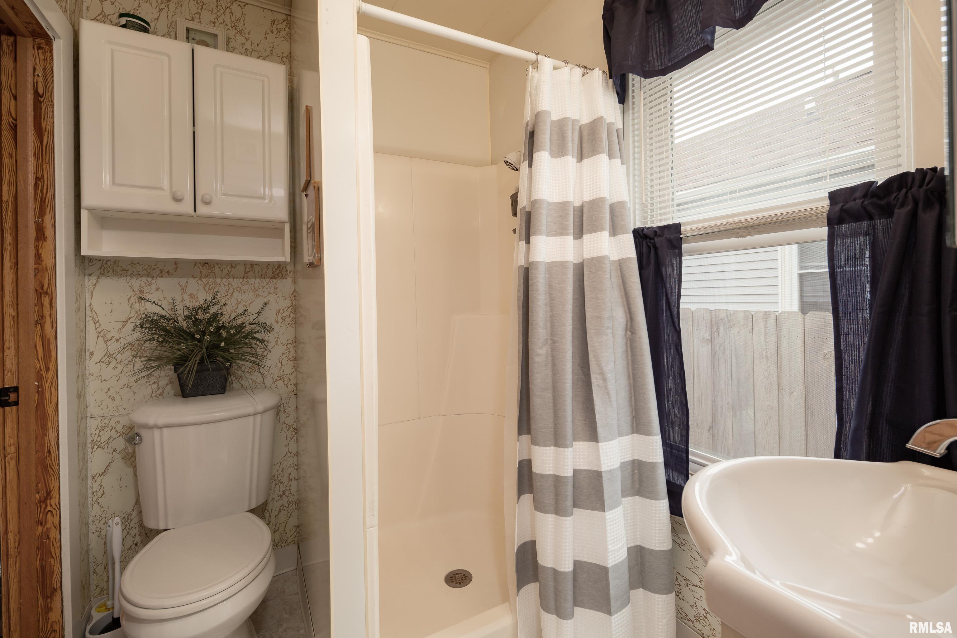 2204 45th Street Rock Island, IL 61201 - Photo 16 of 25