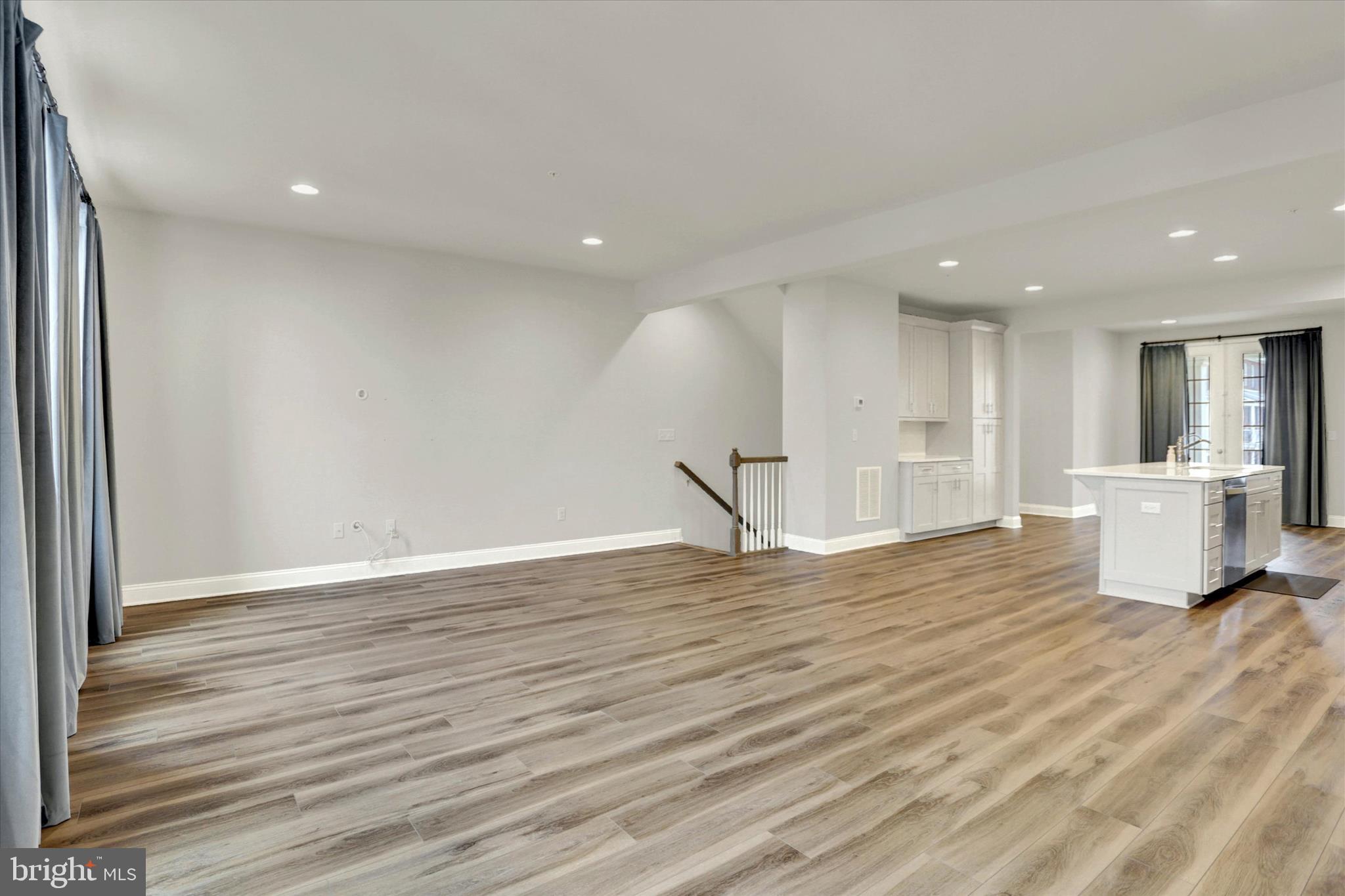 3213 Wayland Road Mechanicsburg, PA 17055 - Photo 11 of 79