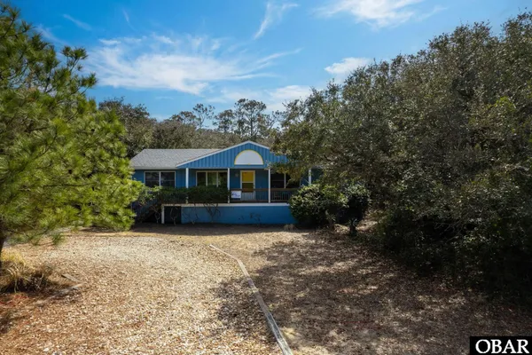 $798,500 | 15 7th Avenue, Southern Shores, NC 27949