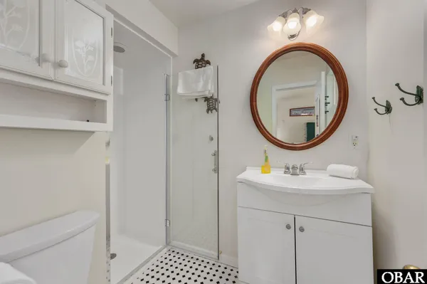 $798,500 | 15 7th Avenue, Southern Shores, NC 27949