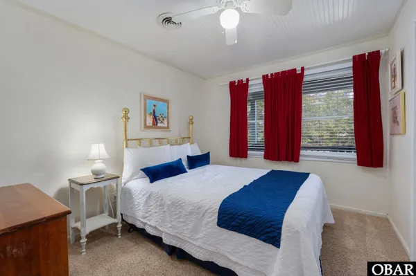 $798,500 | 15 7th Avenue, Southern Shores, NC 27949