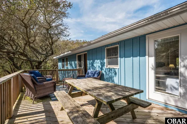 $798,500 | 15 7th Avenue, Southern Shores, NC 27949