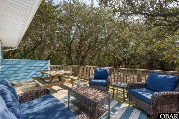 $798,500 | 15 7th Avenue, Southern Shores, NC 27949