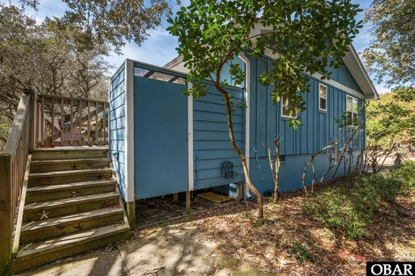 $798,500 | 15 7th Avenue, Southern Shores, NC 27949