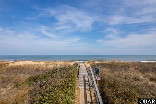 $798,500 | 15 7th Avenue, Southern Shores, NC 27949